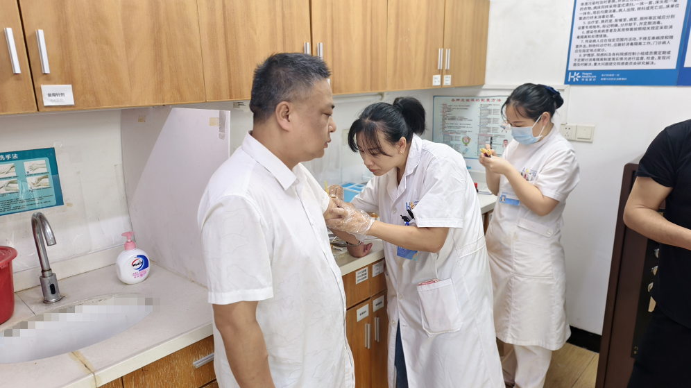 广州华佑医院组织全体员工进行健康体检，筑牢健康防线